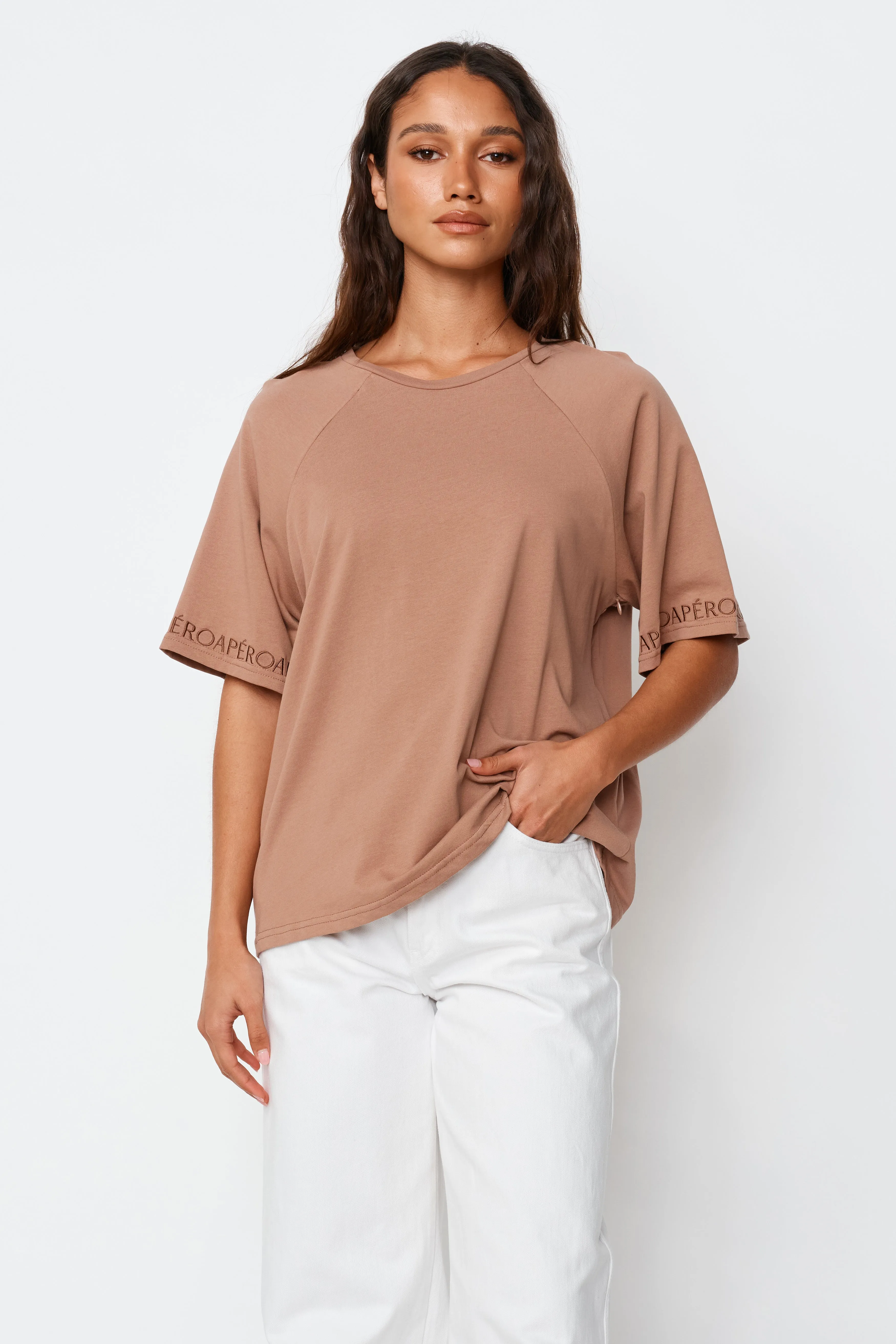 Apéro Logo Sleeve Box-Cut Tee - Mocha