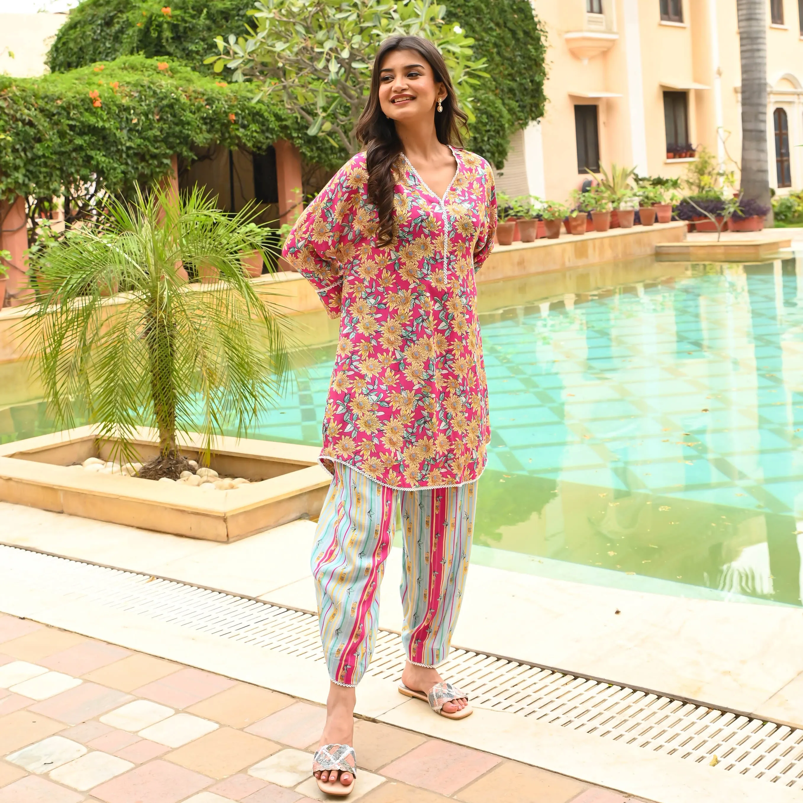 Bunaai Twinning Floral Stripe Kurta Set