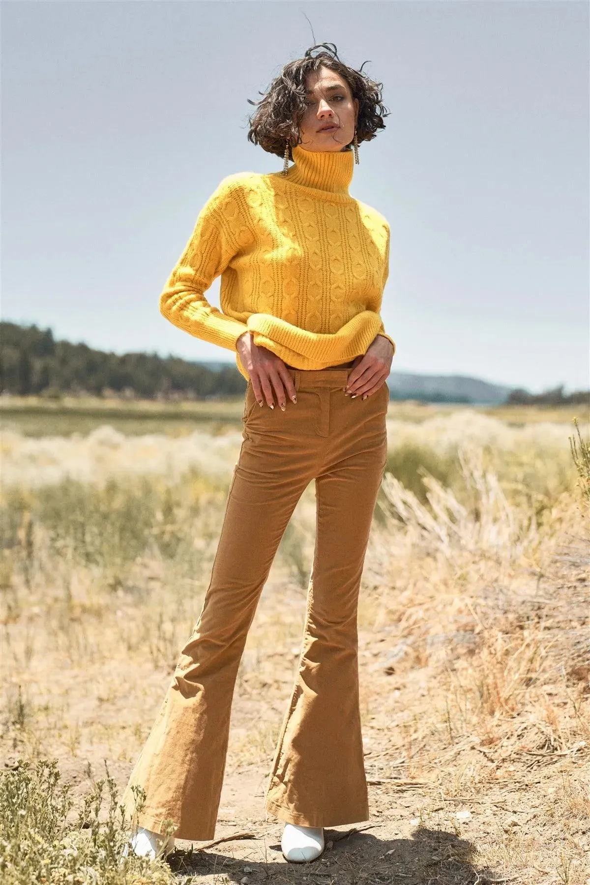 Camel Corduroy High-Waisted Flare Leg Pants /3-2-1