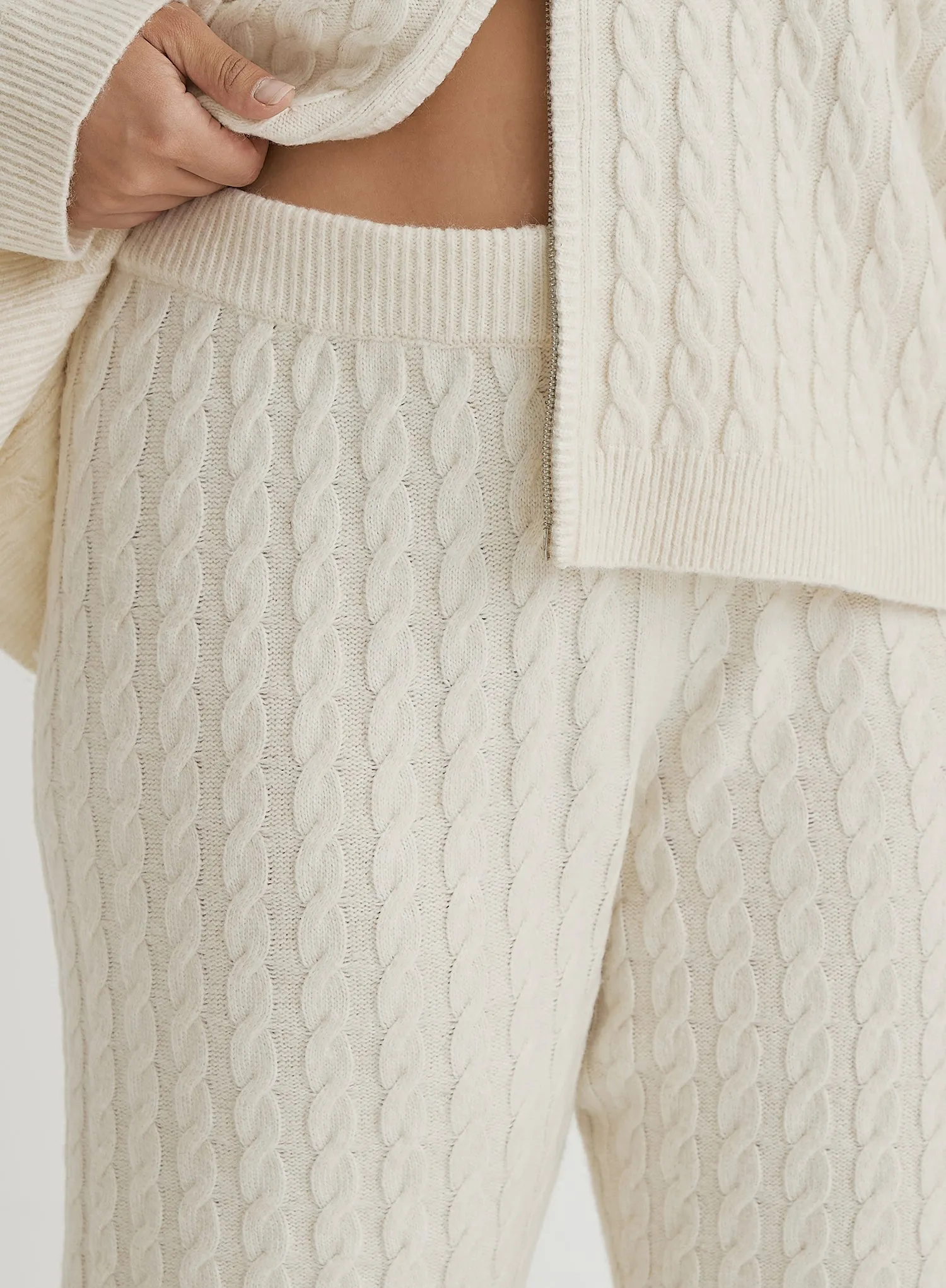 Cream Plus Size Cable Knit Trouser- Janina