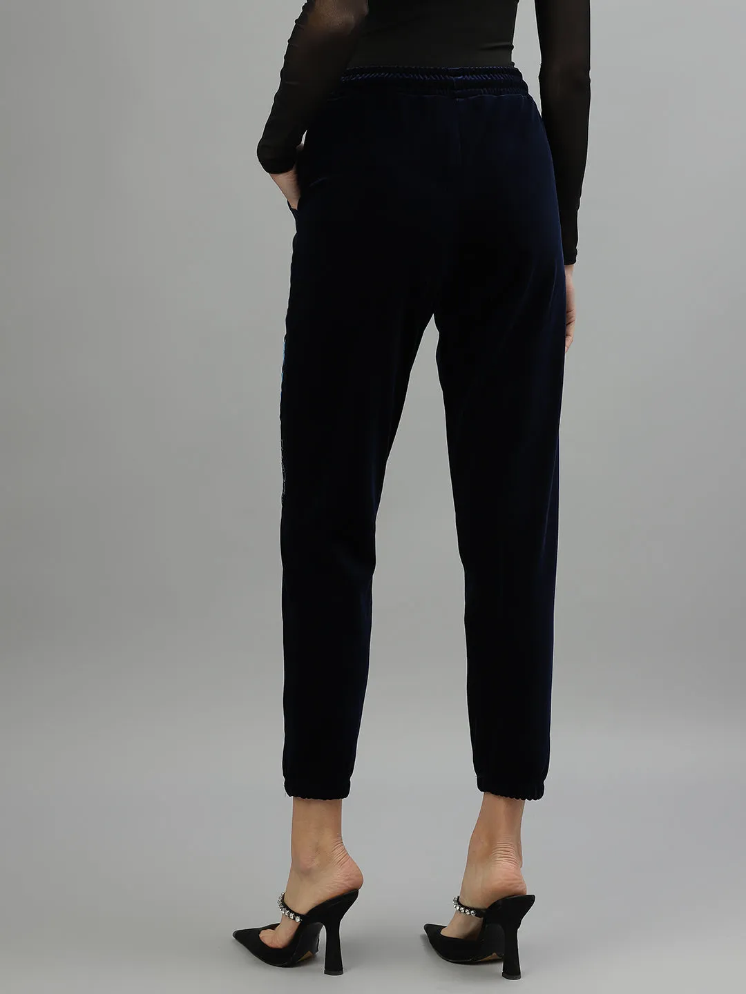 Iconic Women Navy Blue Solid Regular Fit Mid-Rise Trackpant