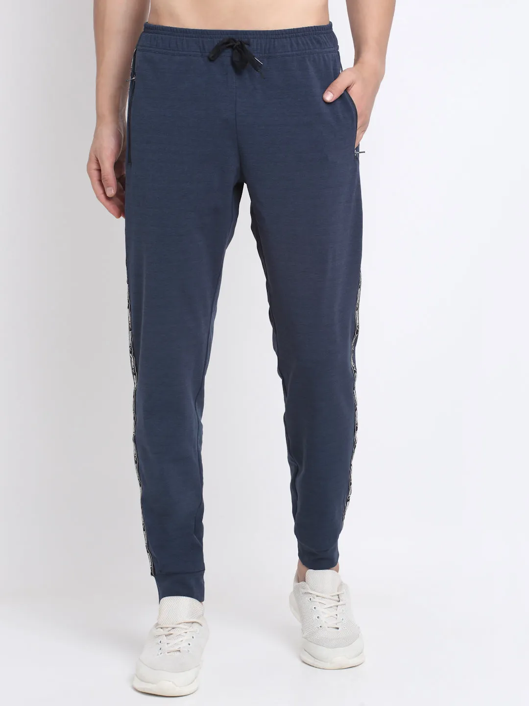 Invincible Men's Regular Fit Jogger