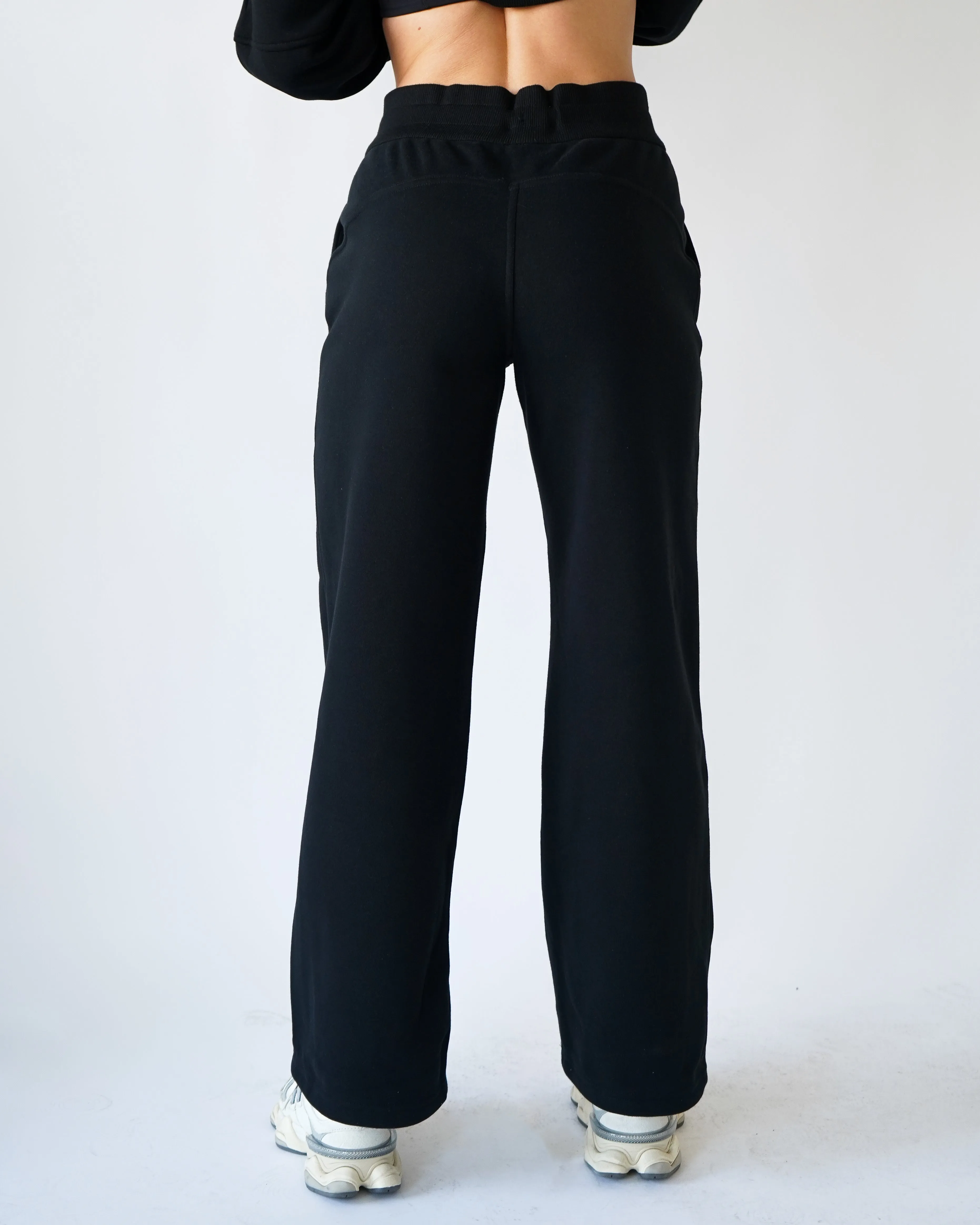 Lounge Straight-leg Sweatpants - Black