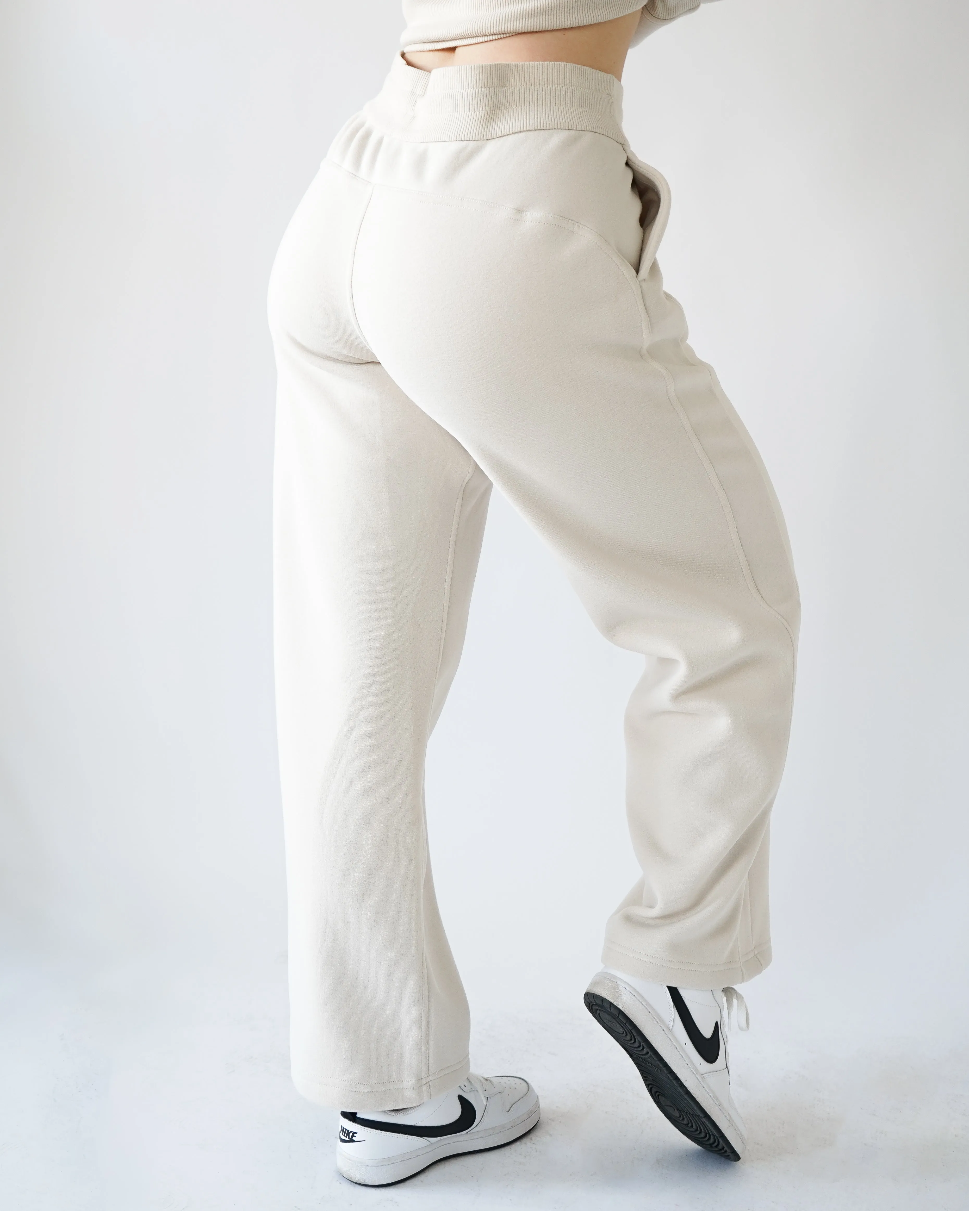 Lounge Straight-leg Sweatpants - Cream