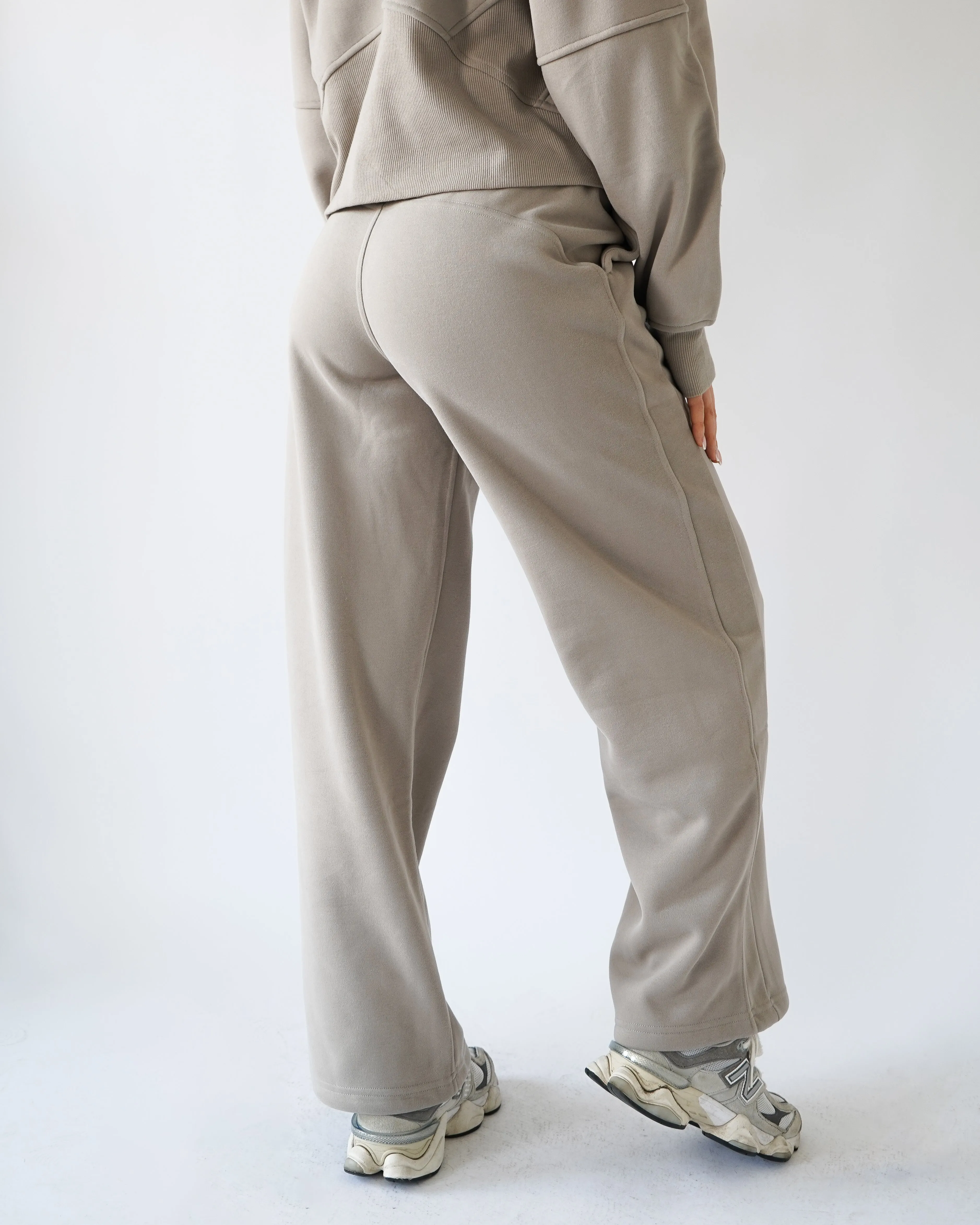 Lounge Straight-leg Sweatpants - Taupe