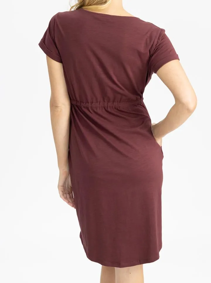 Mia Maternity & Nursing Zipper Drawstring Dress in Burgundy