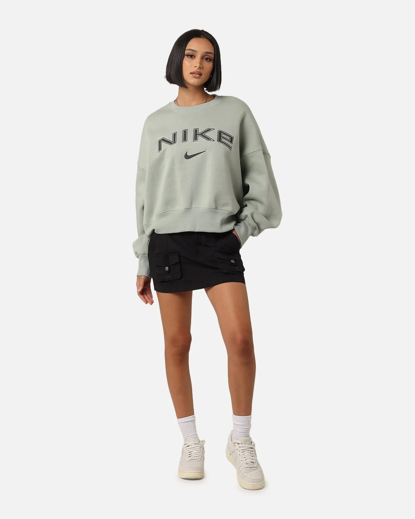 Nike Women's Sportswear Pheonix Fleece Oversized Logo Crewneck Jade Horizon/Light Orewood Brown