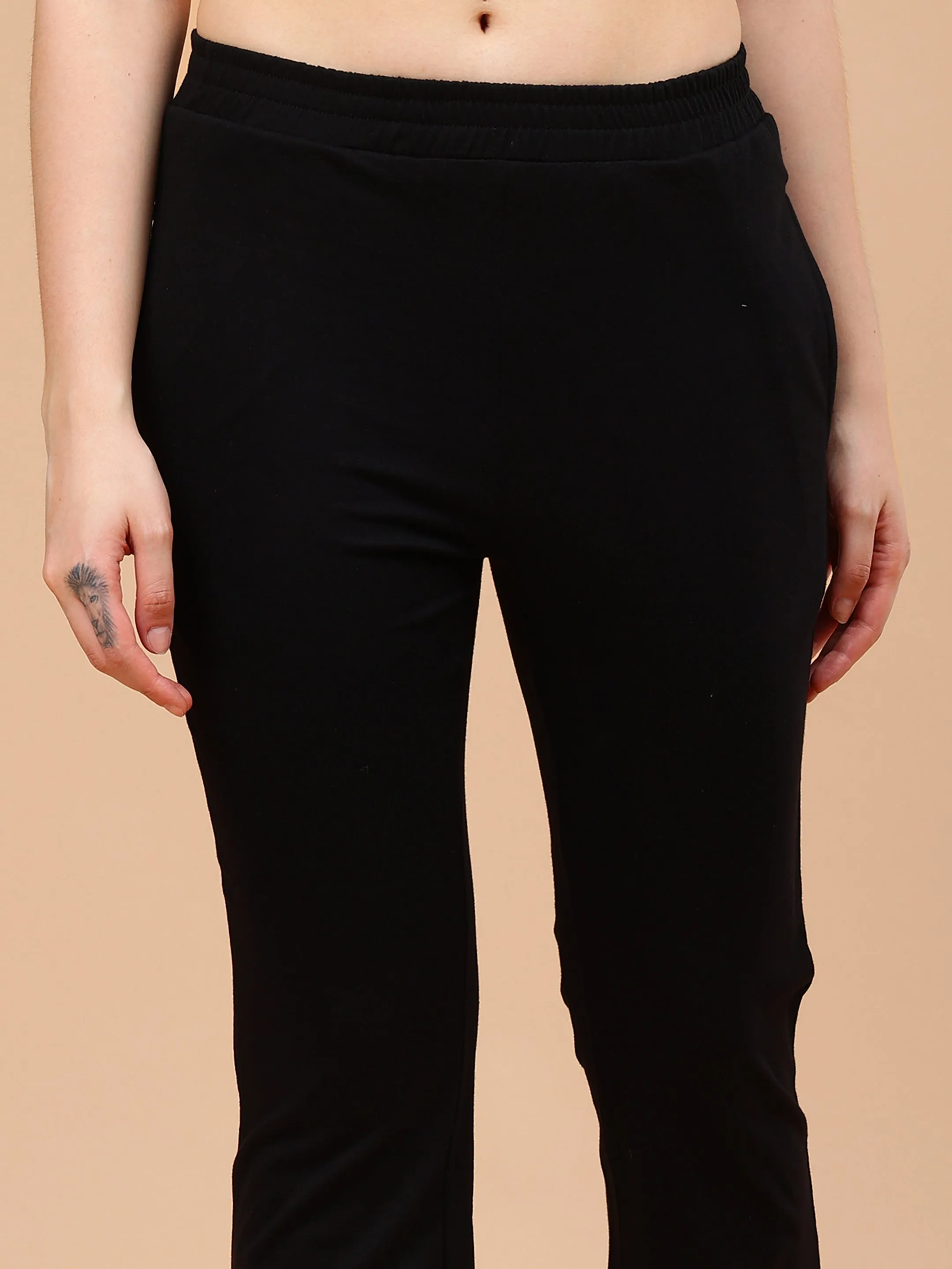 PRO MID RISE FLARE BOTTOMS