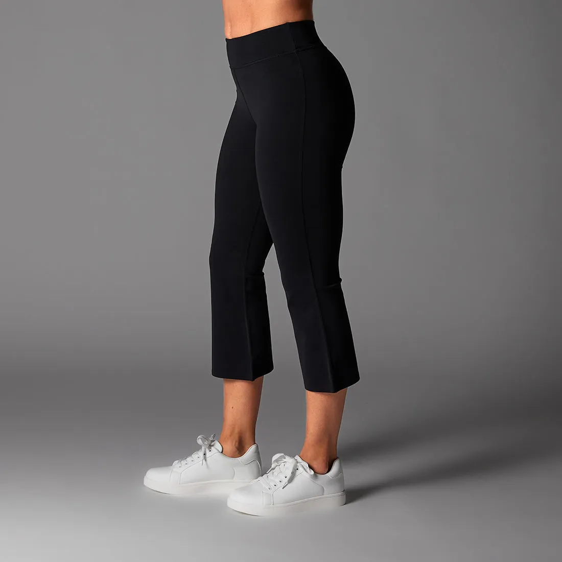 TaviSculpt™ High Waisted Crop Flare Leggings