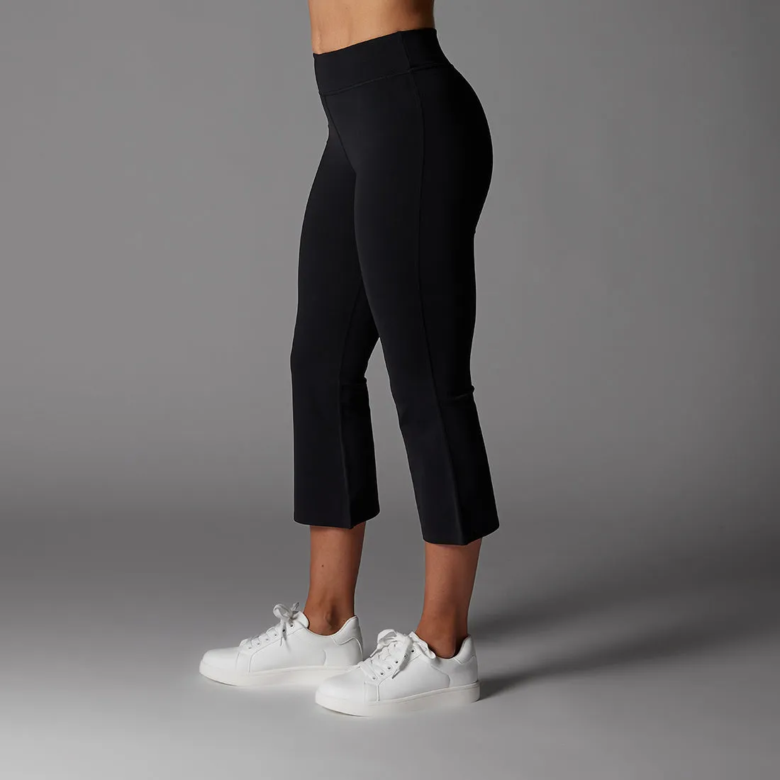 TaviSculpt™ High Waisted Crop Flare Leggings