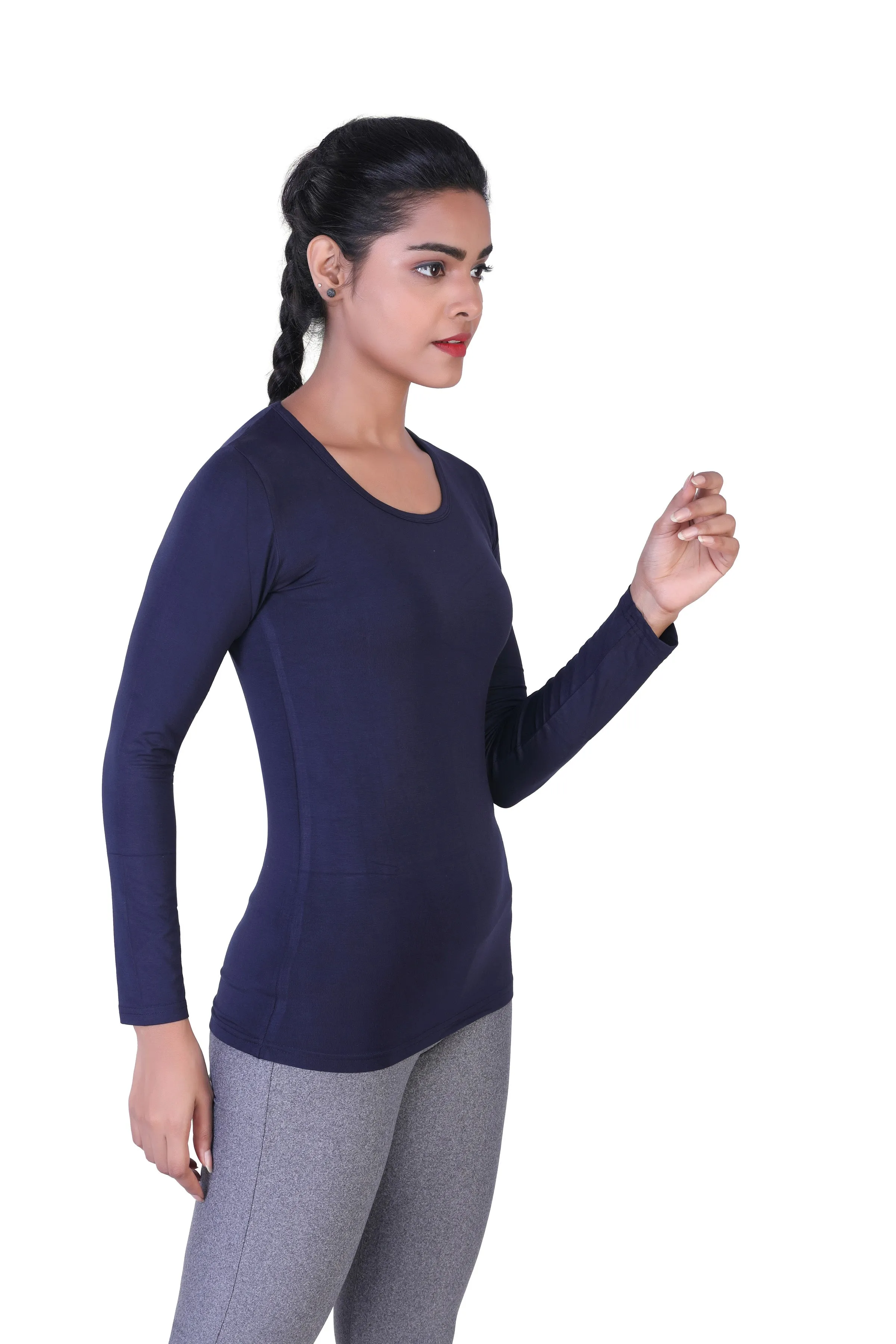 WOMEN'S ESSENTIAL BASIC LONG SLEEVES T-SHIRT