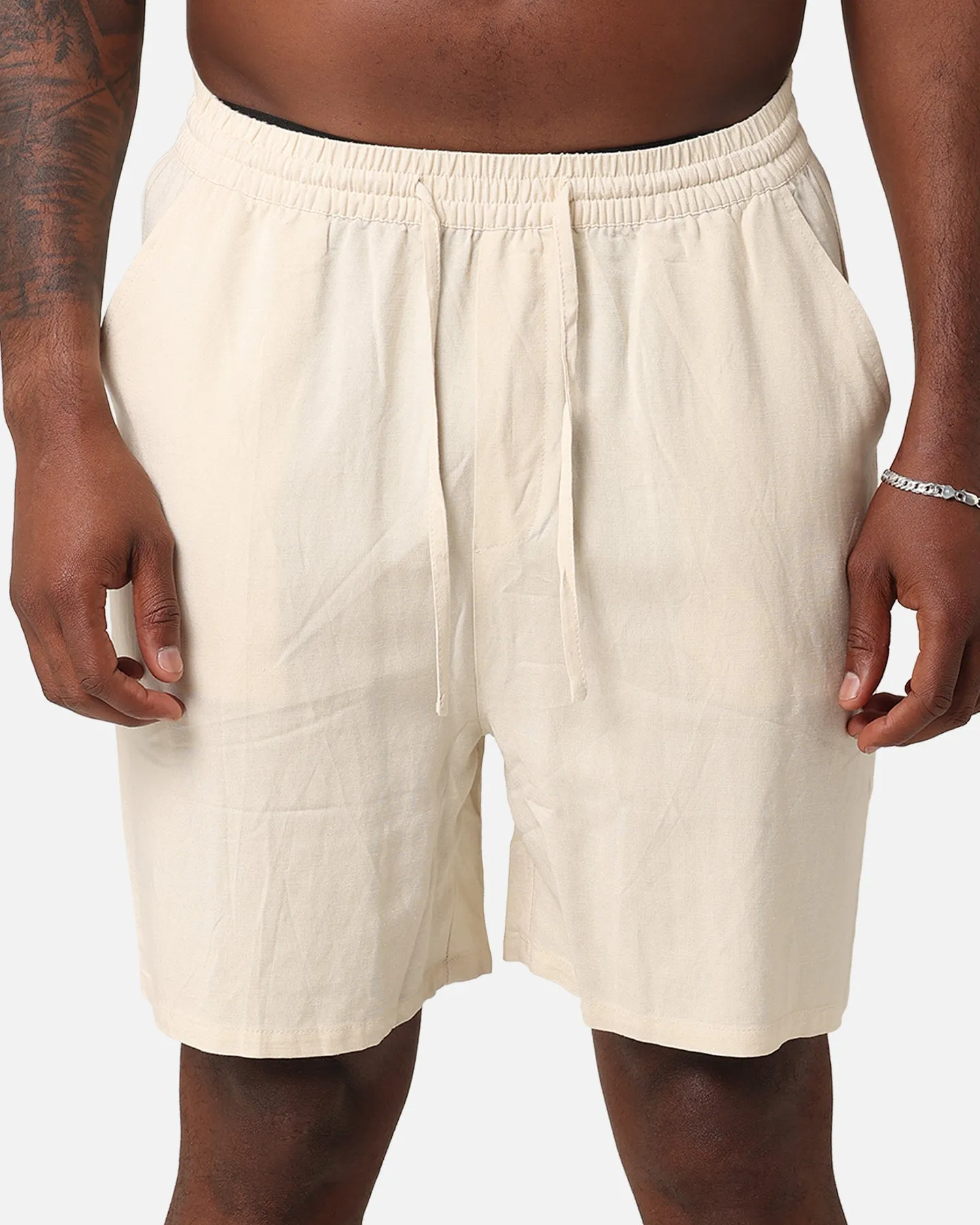 XXIII Ezrah Linen Shorts Off White