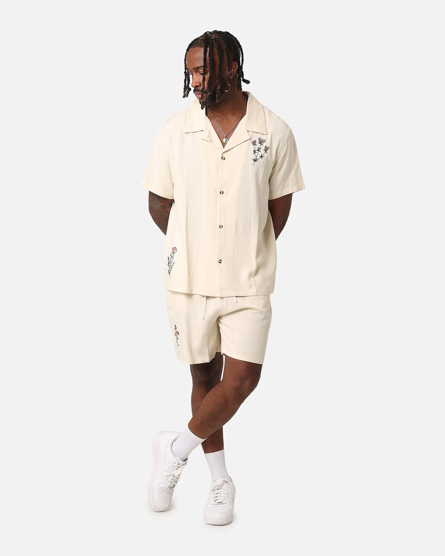 XXIII Serene Linen Shorts Off White