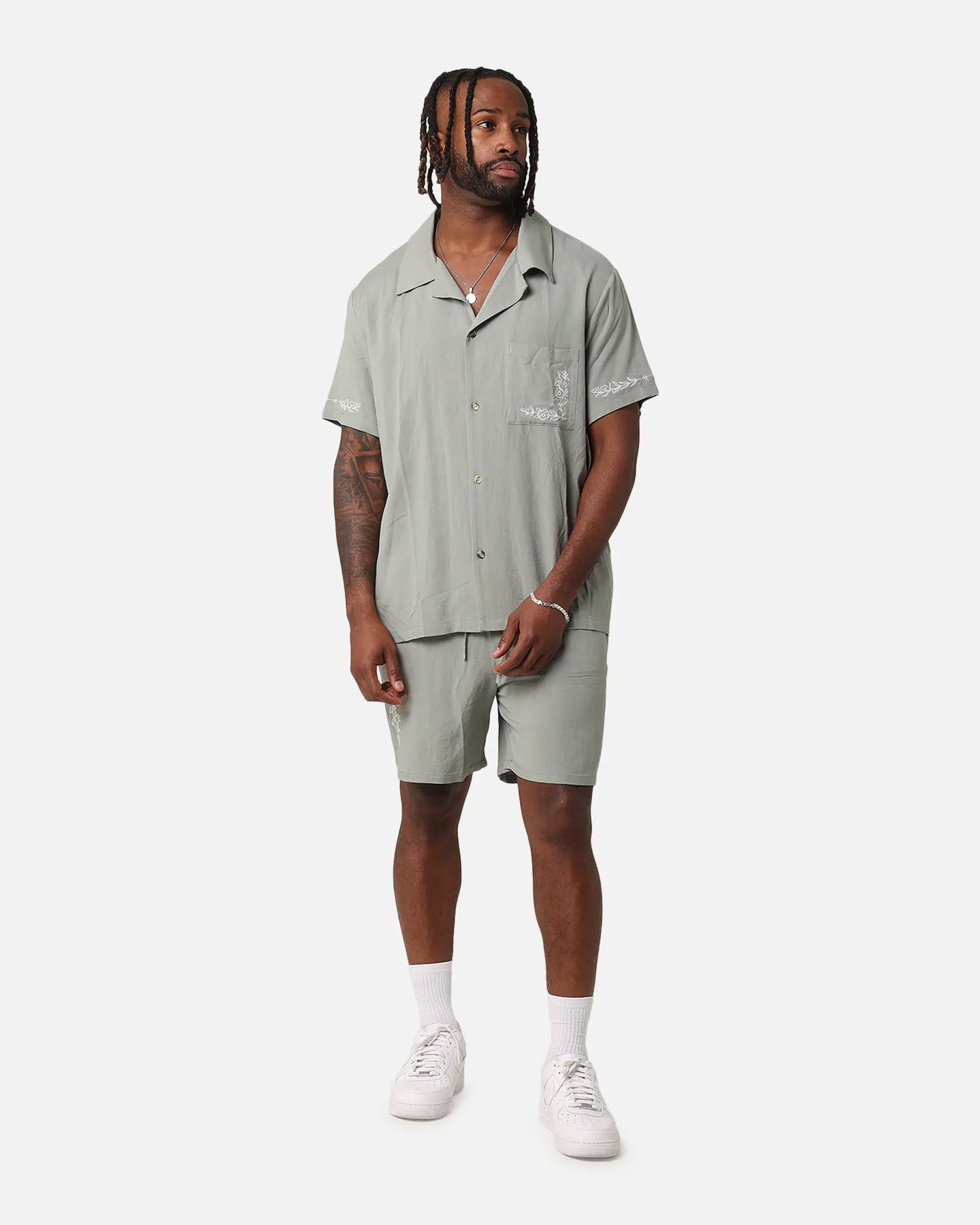 XXIII Serene Linen Shorts Sage Green